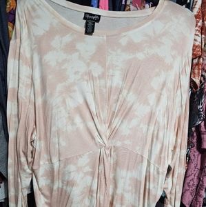 Wrangler pink and white shirt